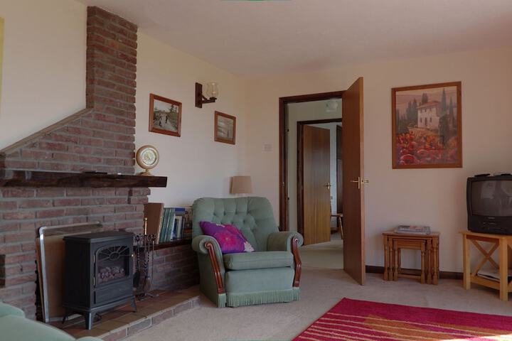 Room 8 of 12