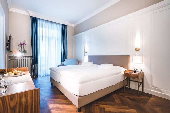 Room 54 of 120