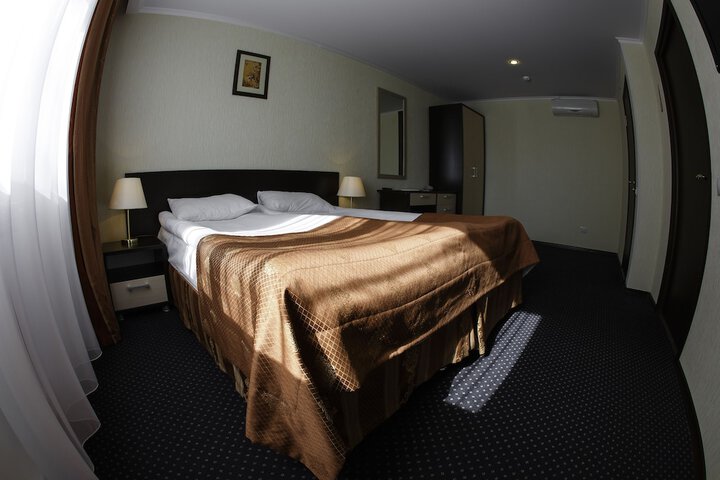 Room 28 of 56