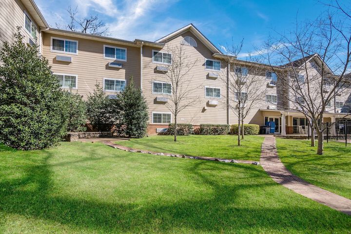 Hawthorn Suites by Wyndham Columbus Fort Benning