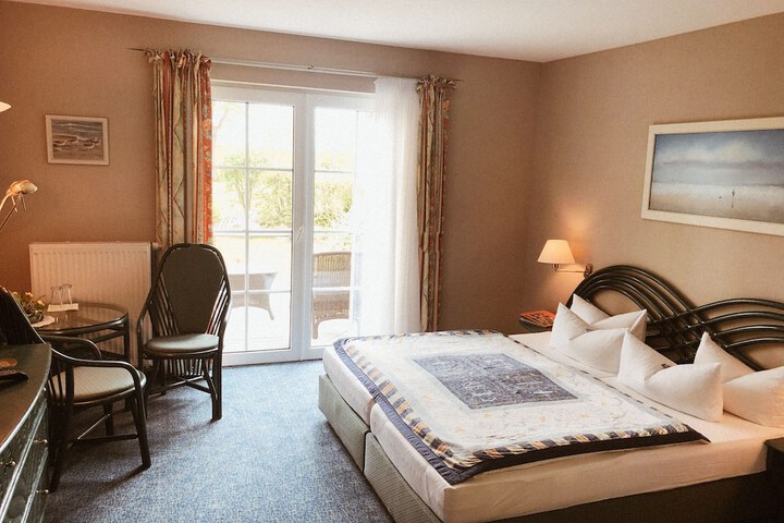 Room 12 of 41