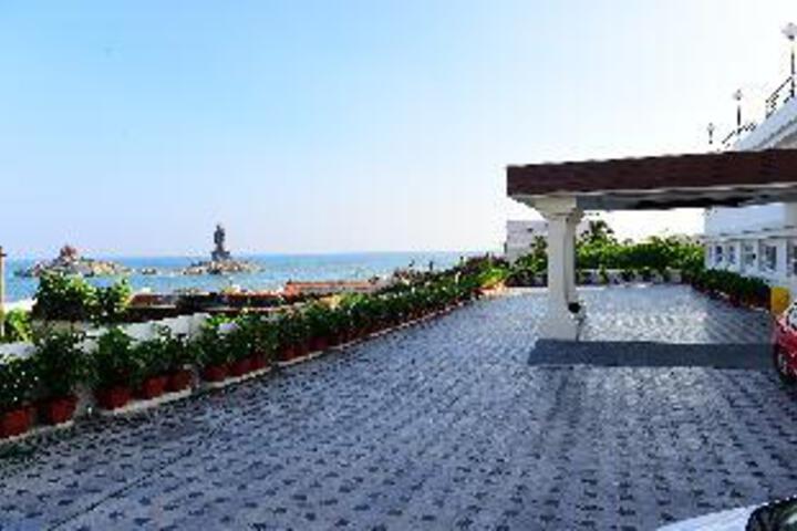 Hotel Seaface
