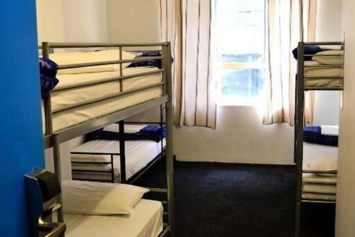 Room 13 of 42