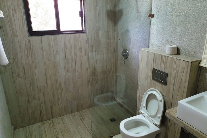 Room 41 of 111