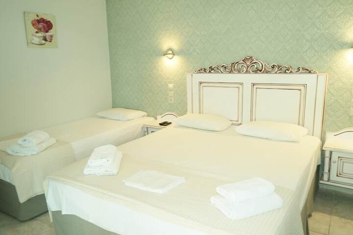 Room 21 of 57