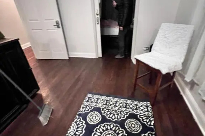 Room 2 of 12