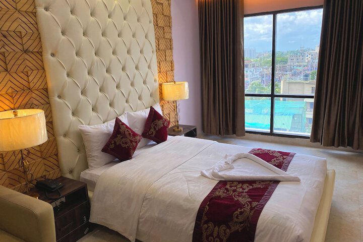 Room 7 of 25