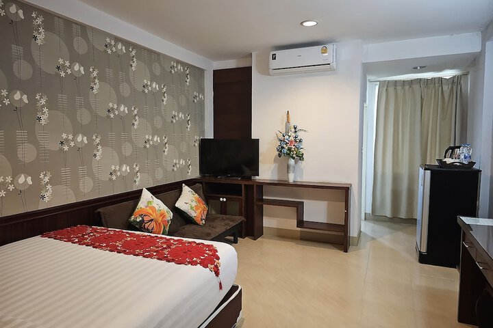 Room 18 of 78