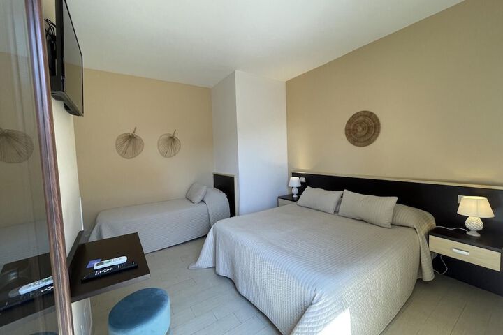 Room 14 of 29