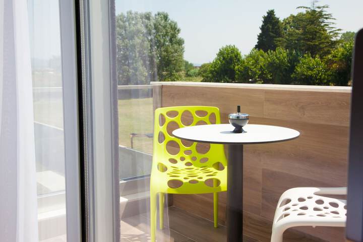 Terrace/Patio 46 of 140