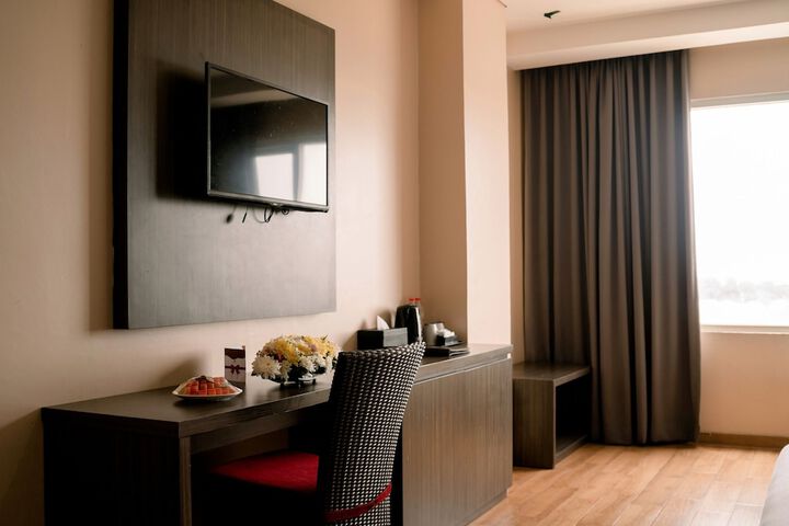 Room 12 of 39
