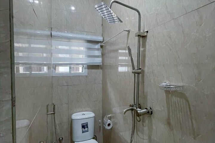 Room 16 of 26