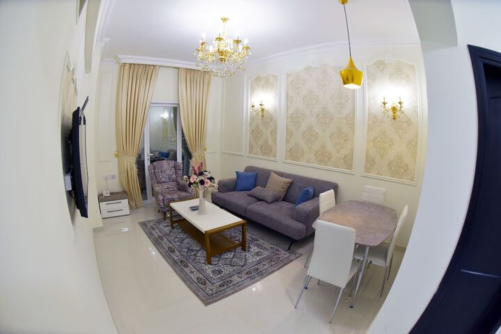 Room 28 of 47
