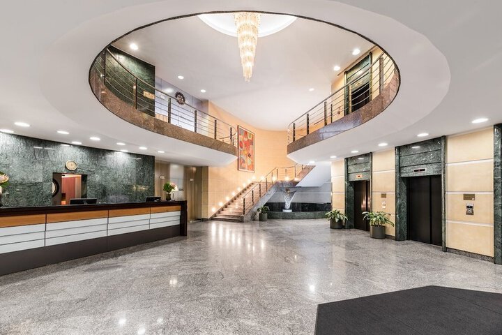 Lobby Photos