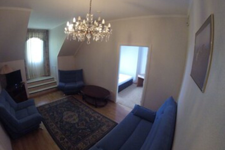 Room 36 of 47