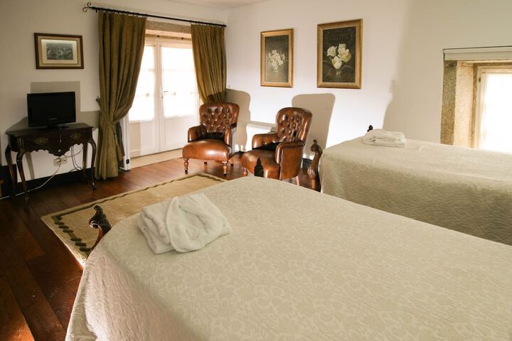 Room 15 of 74