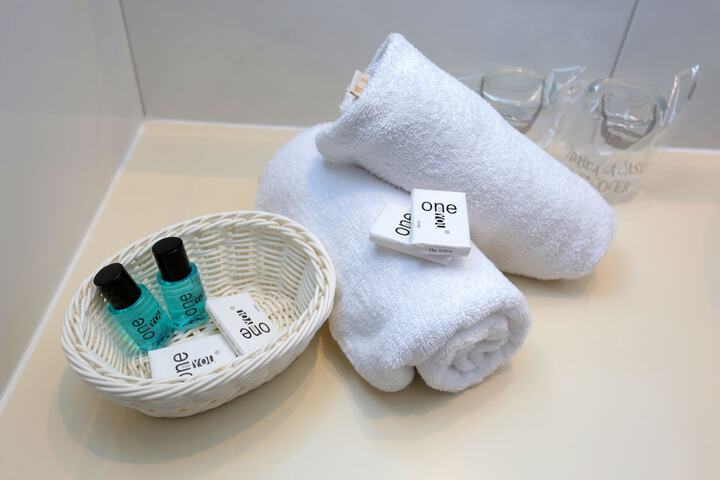 Bathroom Interior Photo