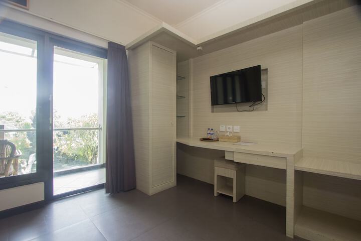 Room 17 of 43
