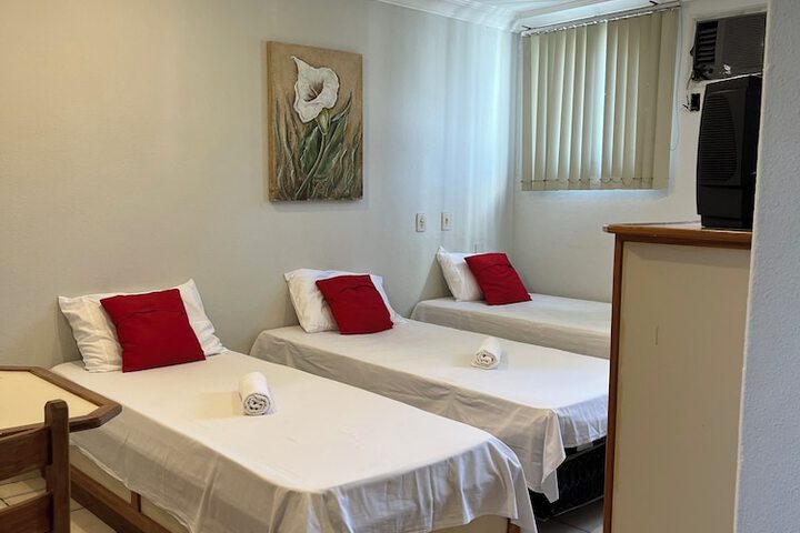 Room 14 of 26