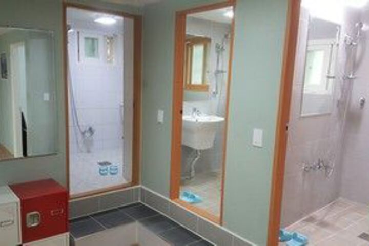 Bath Interior