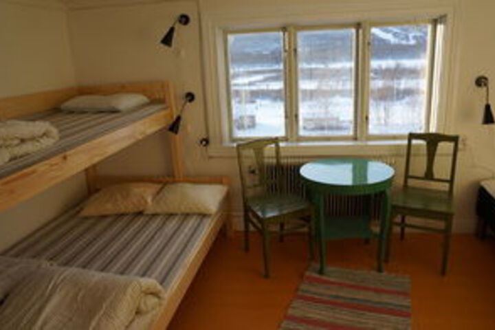 Room 35 of 49