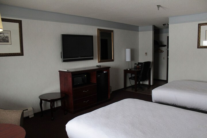 Room 98 of 168