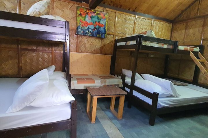 Room 10 of 34