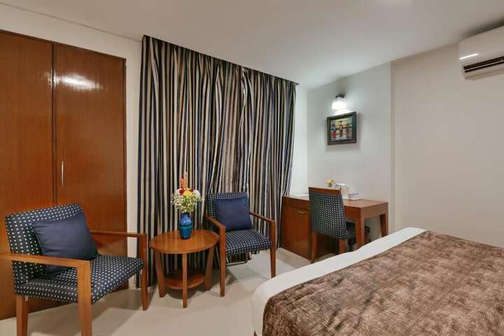 Room 20 of 39