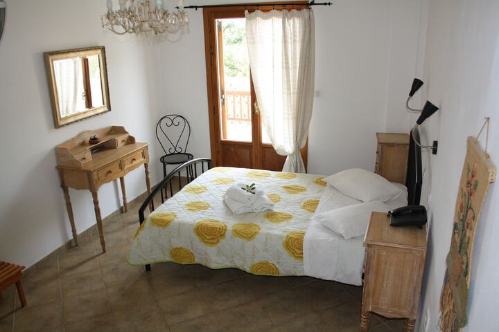 Room 6 of 58
