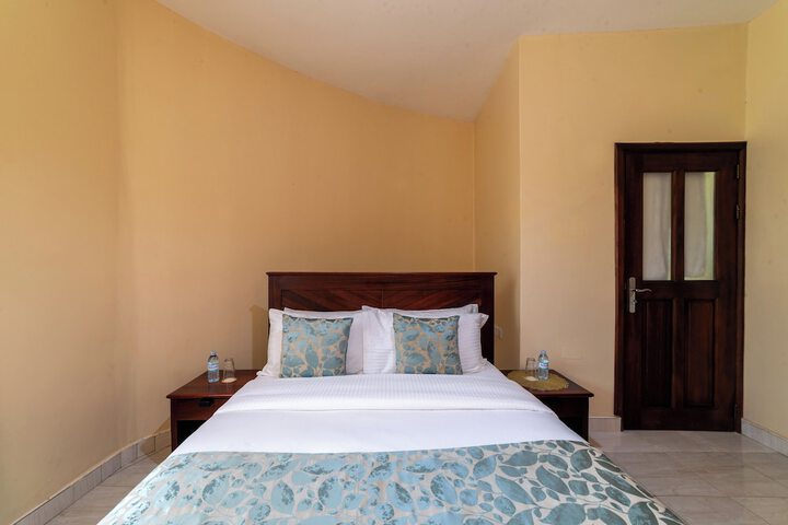 Room 26 of 112