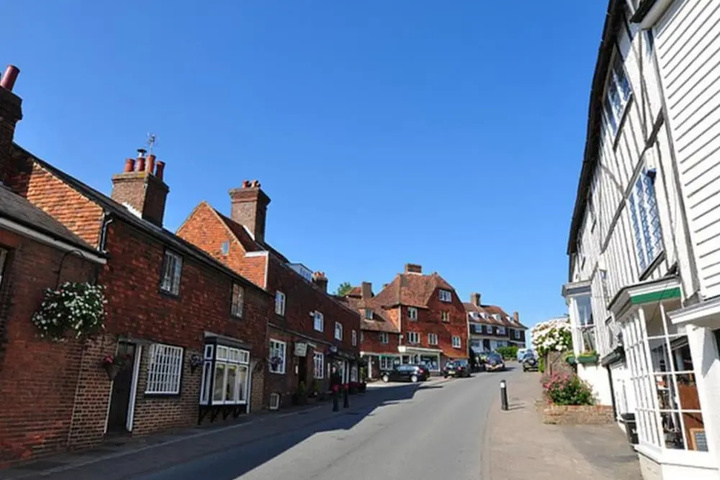 Romantic 1-bedroom Holiday Home in Goudhurst With Garden