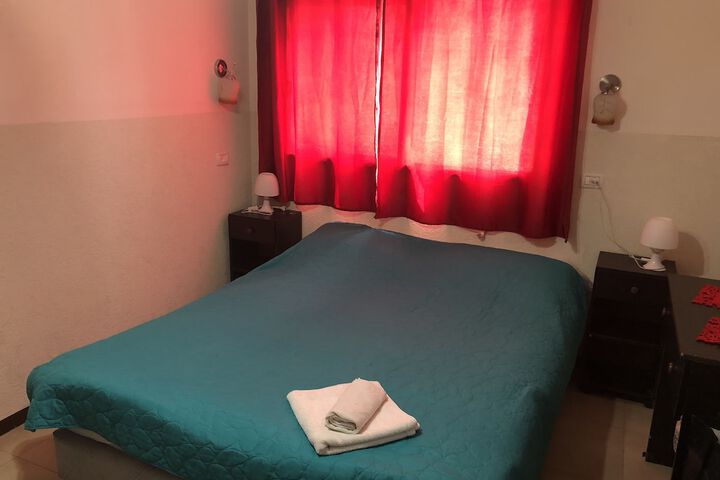Room 22 of 50
