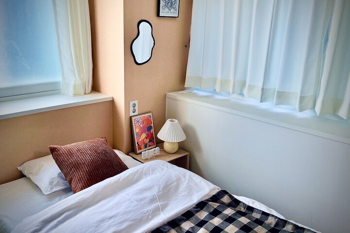 Room 29 of 73