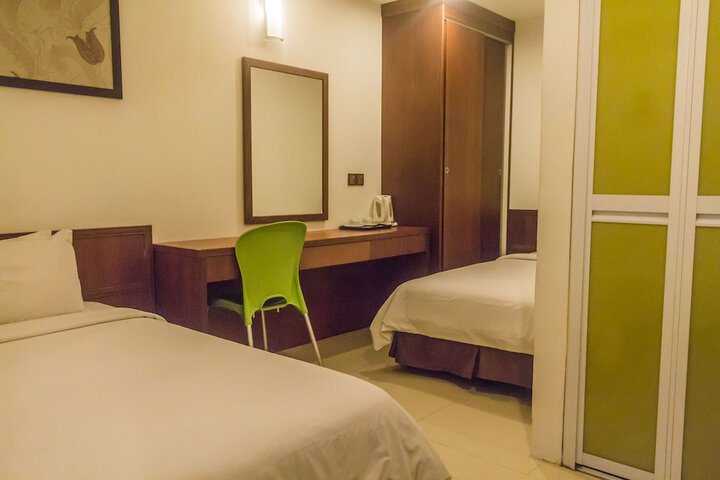Room 7 of 60
