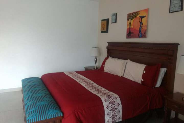 Room 16 of 65