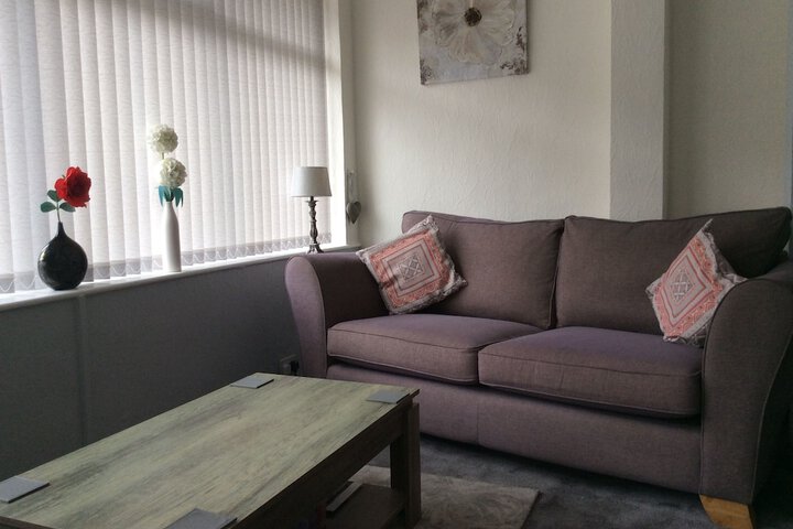 Lounge 68 of 69