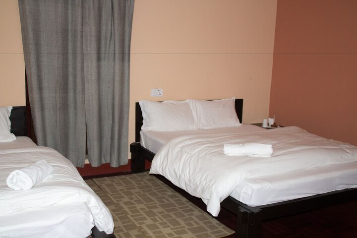 Room 9 of 43