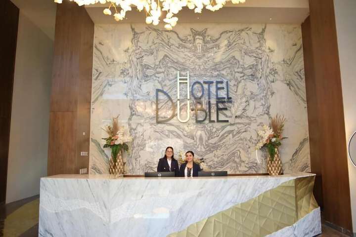 Exterior of Hotel Dublé