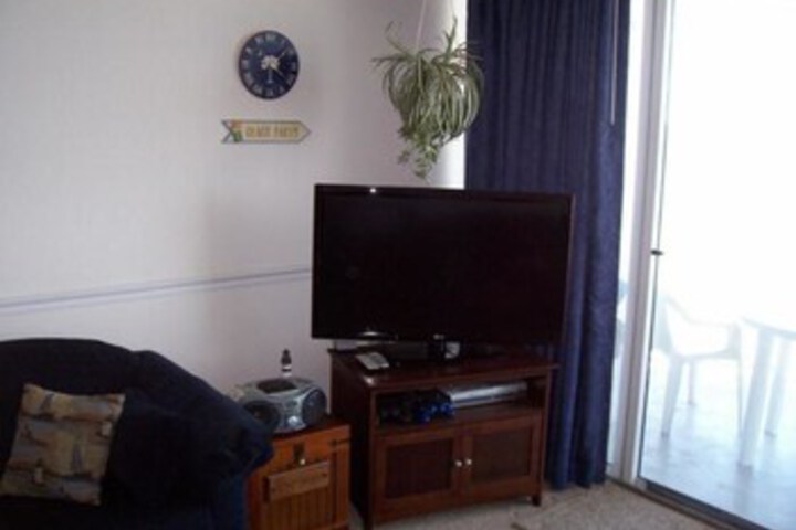 Room 25 of 25