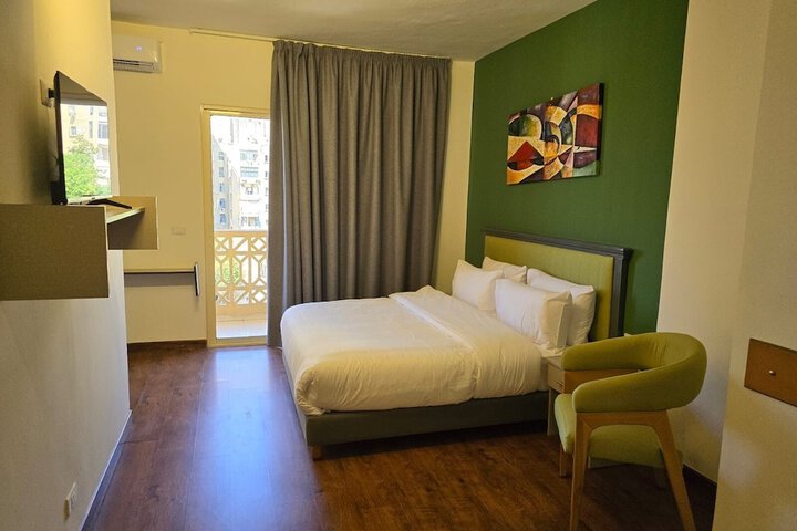 Room 5 of 59