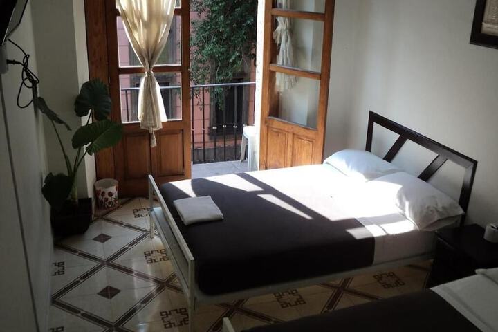 Room 21 of 35