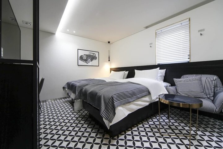 Room 14 of 44
