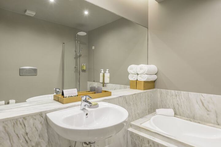 Bath Interior