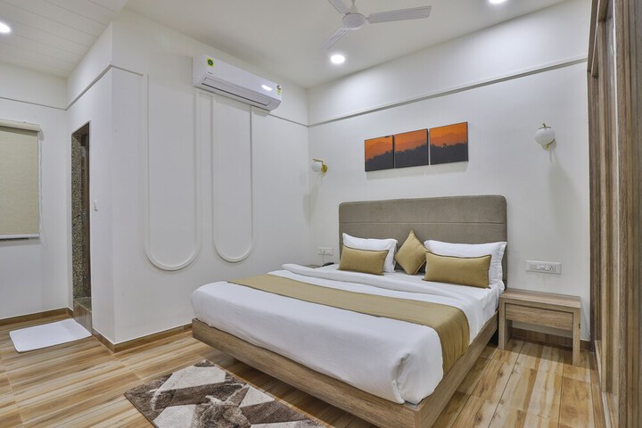 Room 27 of 59
