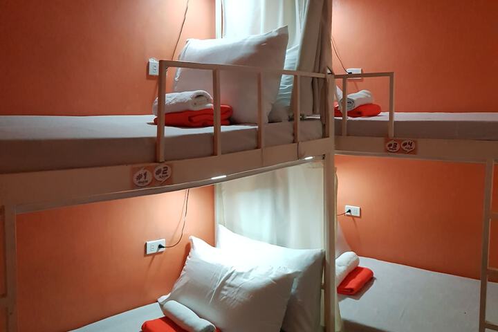 Room 16 of 61