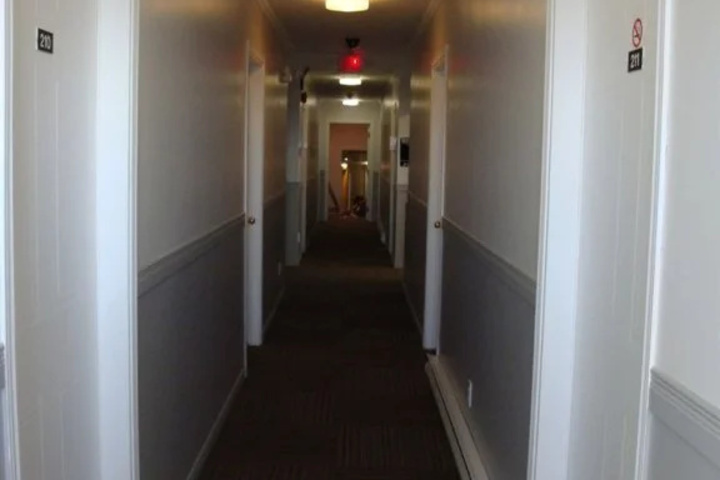 Room 12 of 23