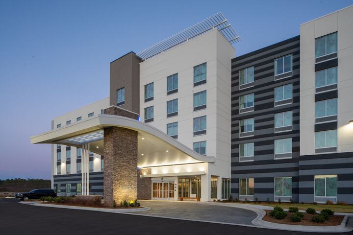 Photo of Fairfield Inn & Suites by Marriott Huntsville Redstone Gateway