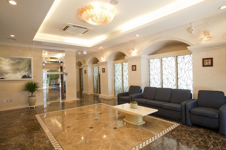 Lobby Entry