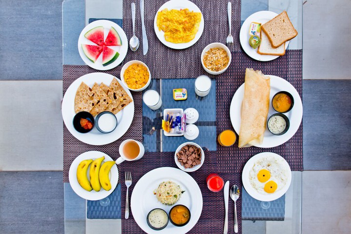 Breakfast/Coffee Service 29 of 31