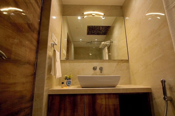 Room 25 of 45